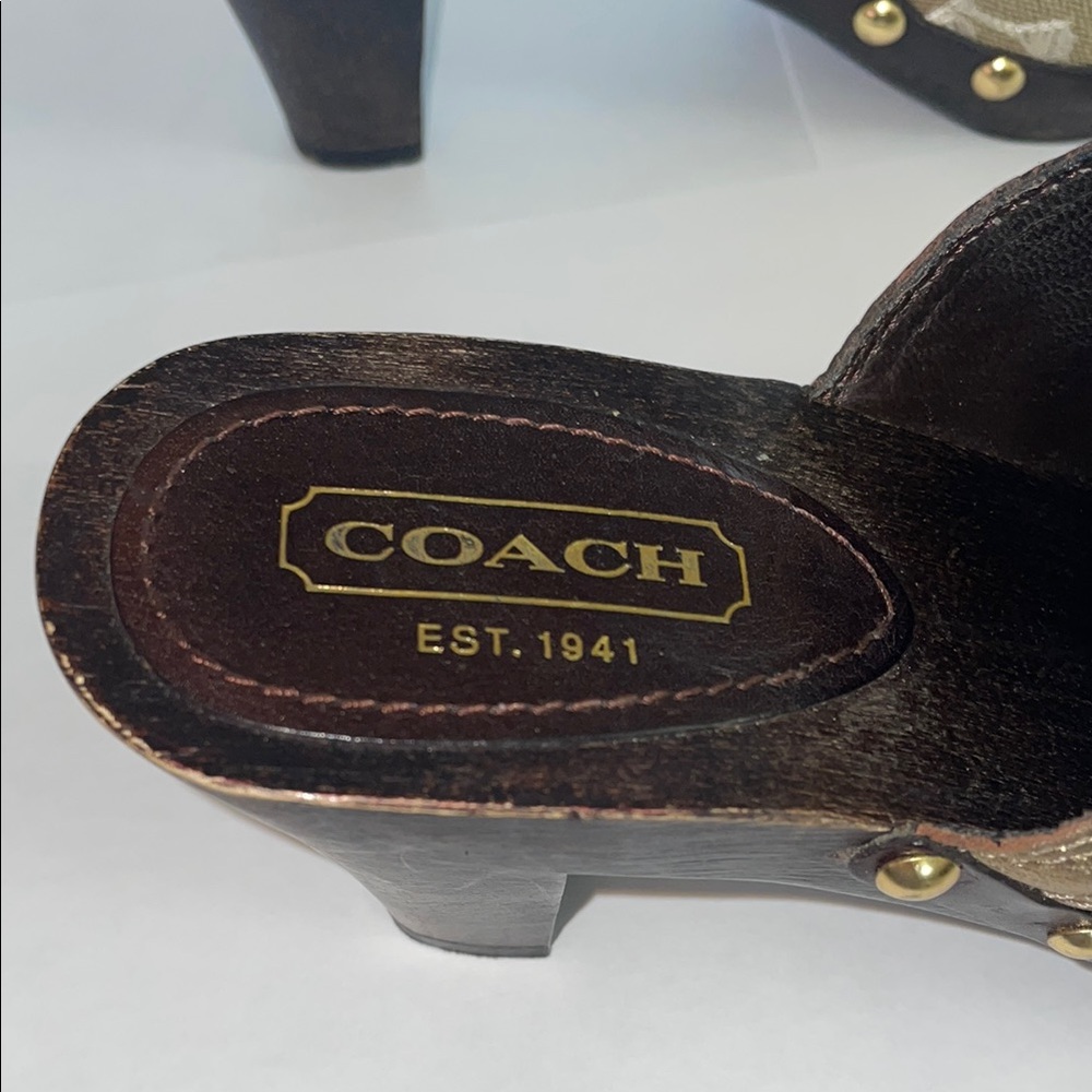 Coach Women's Brown Slip-On Gold Brown Wood Clog Mule Size 6 Patchwork Shoes - Picture 2 of 6